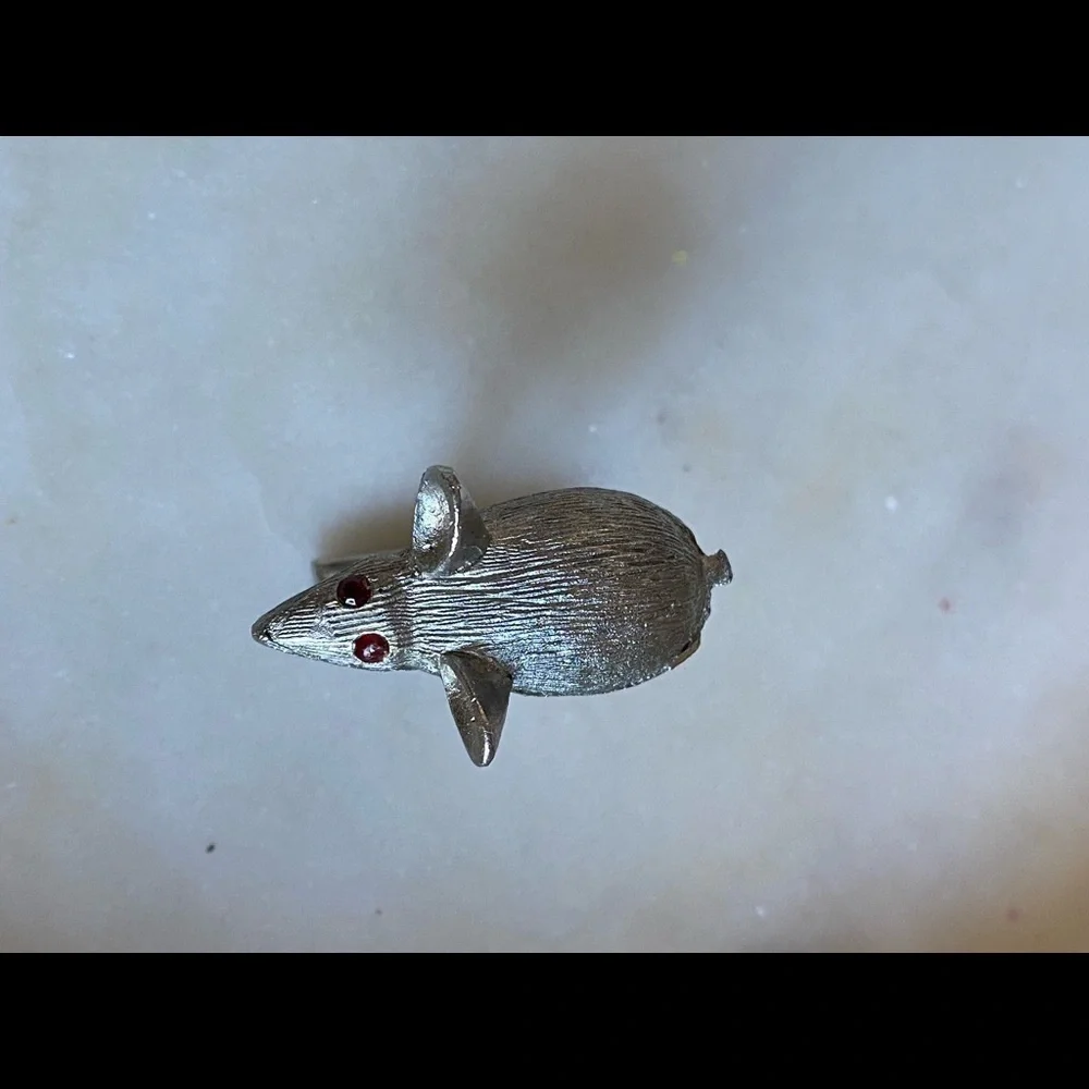 Mice with red eyes cuff links